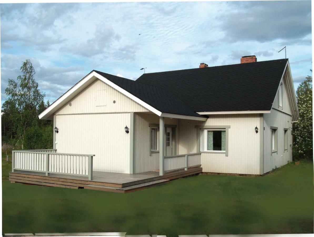 Отель Ahkula House Lemmenjoki Экстерьер фото